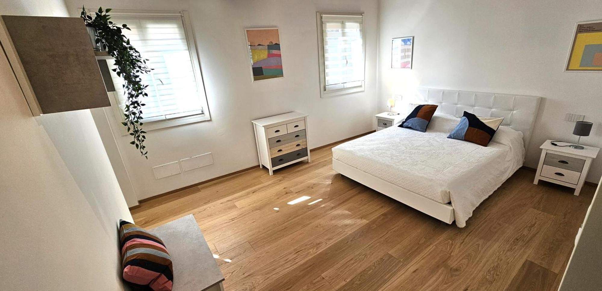 Cozy Small With Private Garden Apartamento Venecia